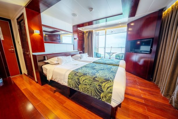 LUXURY MEKONG RIVER CRUISE FROM VIETNAM TO CAMBODIA